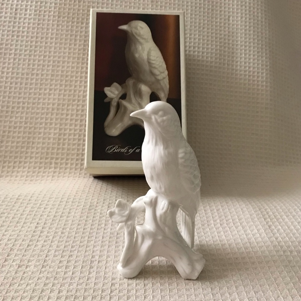 Birds Of a Feather Decorative Figurine